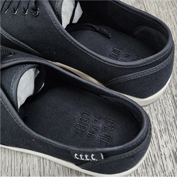 NWT Cute to the Core Black/White Sneakers Size 8 - Picture 6 of 14